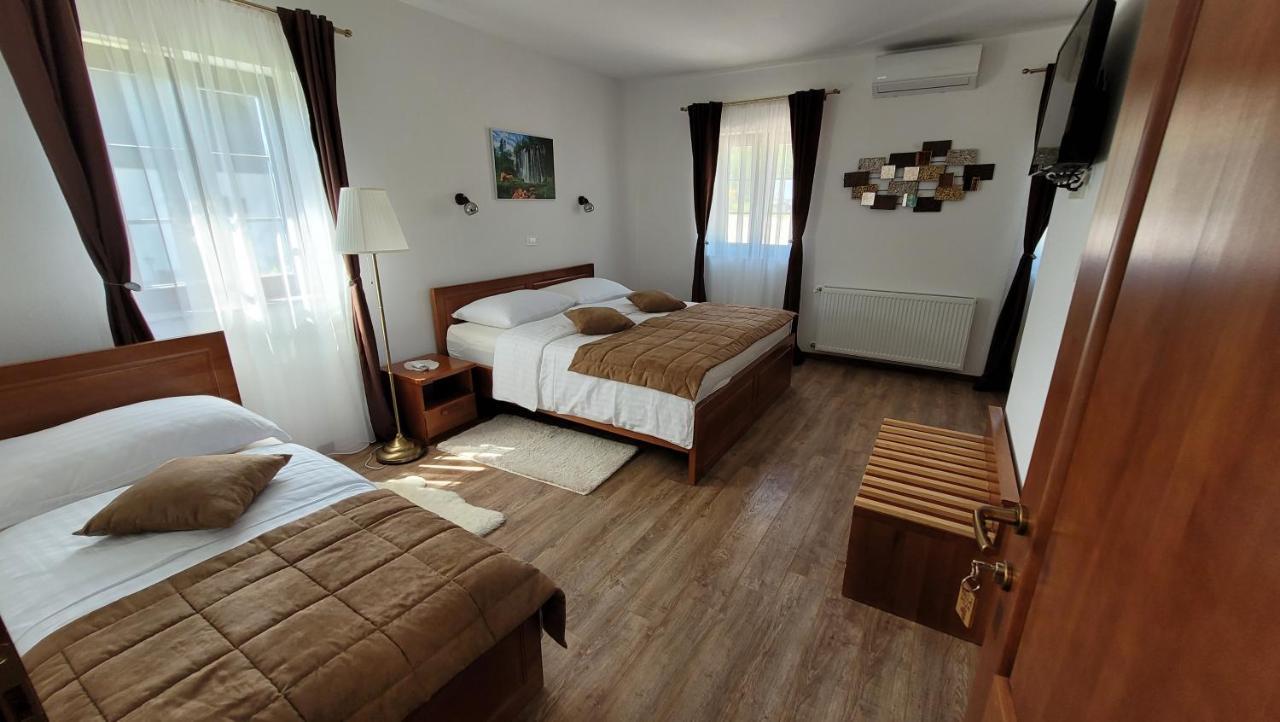 B&B Plitvice Lakes Villa Mija بليتفيكا سيلو المظهر الخارجي الصورة